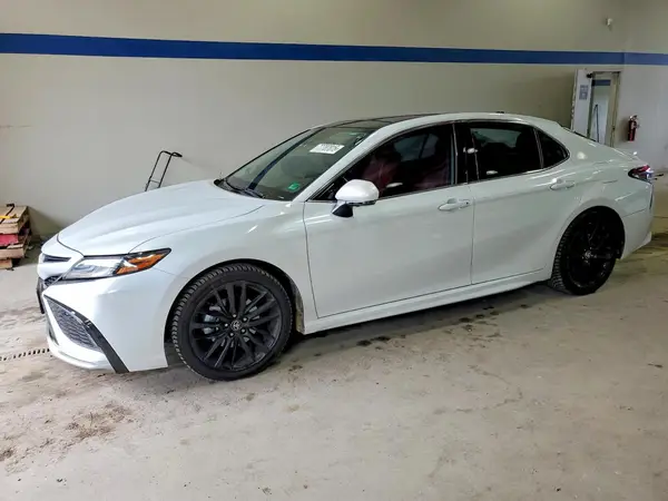 4T1K61AK2MU607654 2021 TOYOTA CAMRY - Image 1