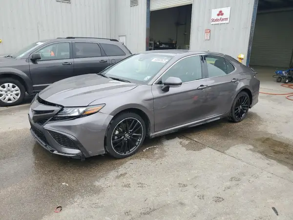 4T1K61AK2MU612627 2021 TOYOTA CAMRY - Image 1