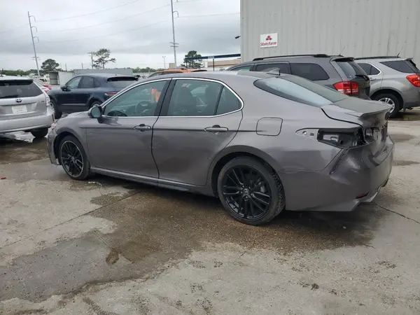 4T1K61AK2MU612627 2021 TOYOTA CAMRY - Image 2