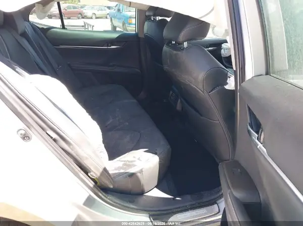 4T1K61AK2NU010084 2022 TOYOTA CAMRY - Image 8