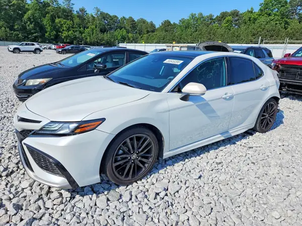 4T1K61AK2NU012935 2022 TOYOTA CAMRY - Image 1