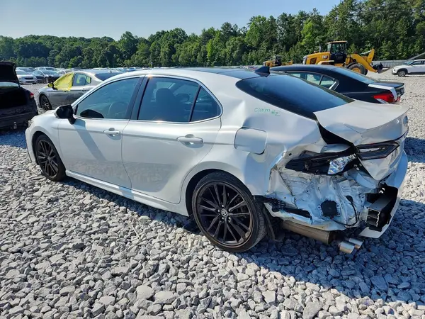 4T1K61AK2NU012935 2022 TOYOTA CAMRY - Image 2