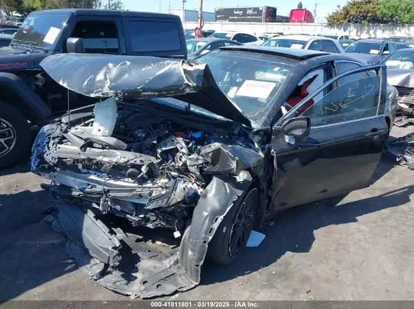 4T1K61AK2NU013518 2022 TOYOTA CAMRY - Image 2