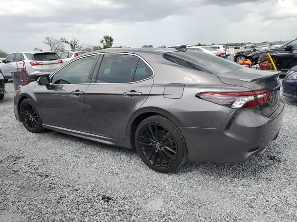 4T1K61AK2NU014510 2022 TOYOTA CAMRY - Image 2