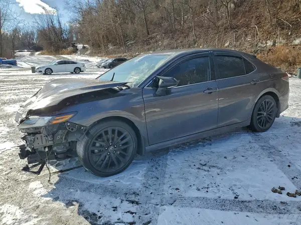 4T1K61AK2NU026348 2022 TOYOTA CAMRY - Image 1