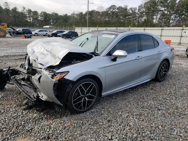 4T1K61AK2NU028388 2022 TOYOTA CAMRY - Image 1
