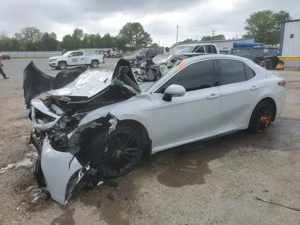 4T1K61AK2NU068437 2022 TOYOTA CAMRY - Image 1
