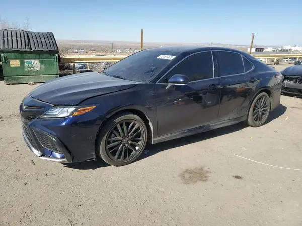 4T1K61AK2NU702636 2022 TOYOTA CAMRY - Image 1