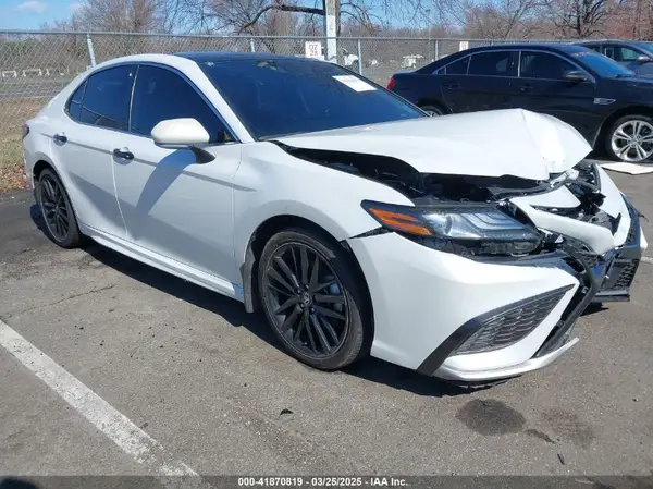 4T1K61AK2NU707996 2022 TOYOTA CAMRY - Image 1