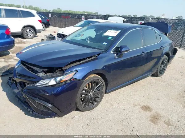 4T1K61AK2NU719114 2022 TOYOTA CAMRY - Image 2