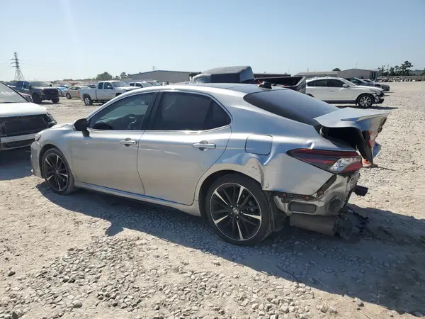4T1K61AK2PU149165 2023 TOYOTA CAMRY - Image 2