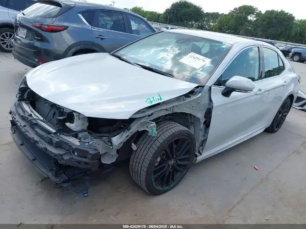 4T1K61AK2PU160179 2023 TOYOTA CAMRY - Image 2