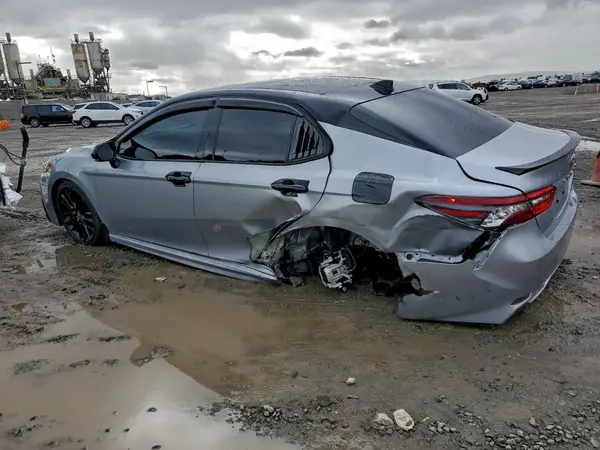 4T1K61AK2PU168279 2023 TOYOTA CAMRY - Image 2