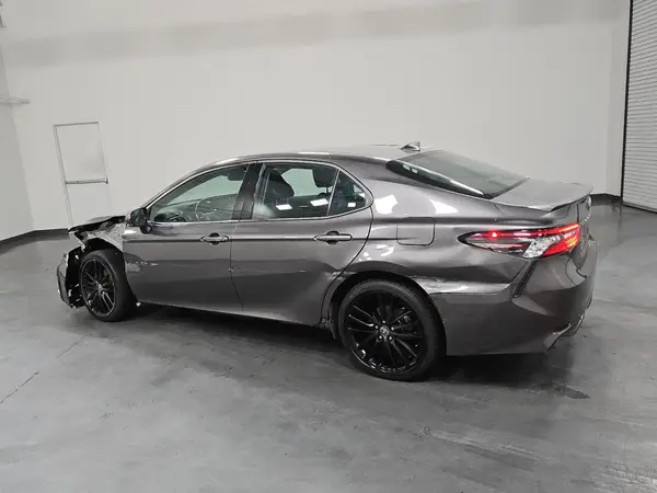 4T1K61AK2PU811066 2023 TOYOTA CAMRY - Image 2