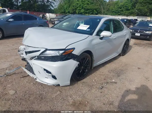 4T1K61AK2RU209996 2024 TOYOTA CAMRY - Image 2