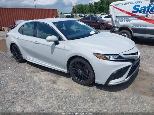 4T1K61AK2RU225843 2024 TOYOTA CAMRY - Image 1