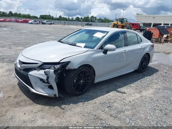 4T1K61AK2RU225843 2024 TOYOTA CAMRY - Image 2