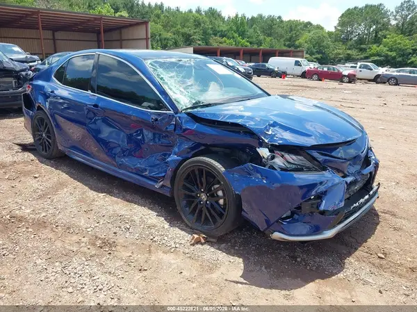 4T1K61AK2RU230427 2024 TOYOTA CAMRY - Image 1