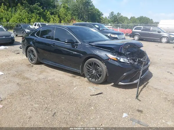 4T1K61AK2RU862571 2024 TOYOTA CAMRY - Image 1