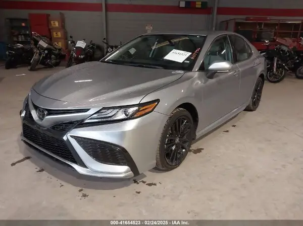 4T1K61AK2RU869956 2024 TOYOTA CAMRY - Image 2