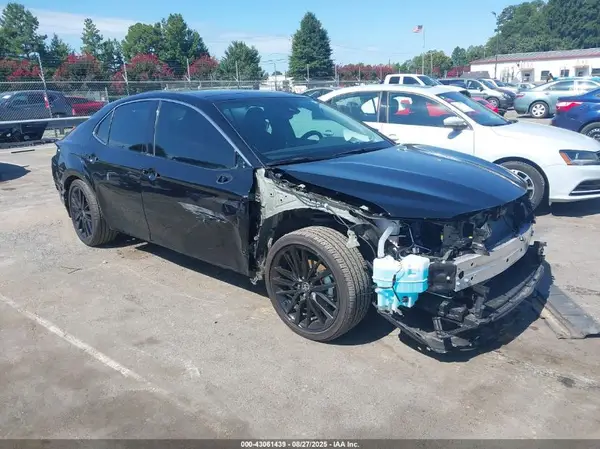 4T1K61AK2RU886935 2024 TOYOTA CAMRY - Image 1