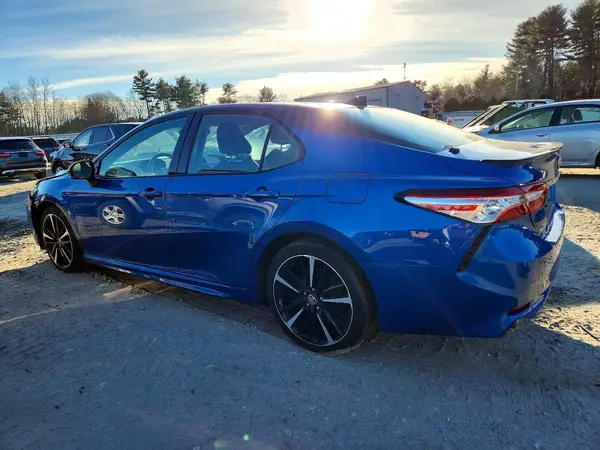 4T1K61AK3LU309760 2020 TOYOTA CAMRY - Image 2