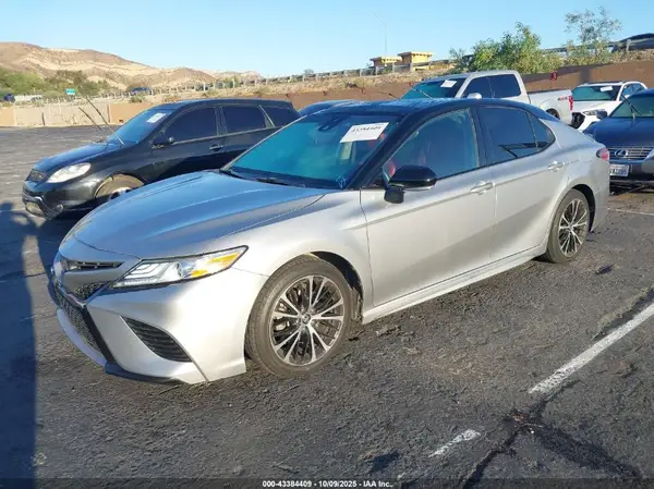 4T1K61AK3LU322864 2020 TOYOTA CAMRY - Image 2