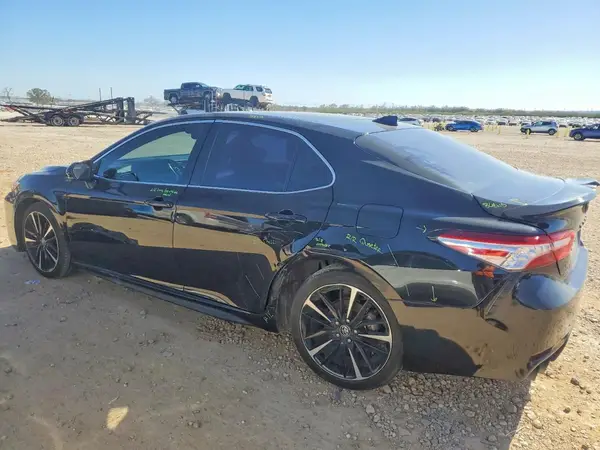 4T1K61AK3LU325876 2020 TOYOTA CAMRY - Image 2