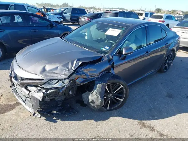 4T1K61AK3LU330818 2020 TOYOTA CAMRY - Image 2
