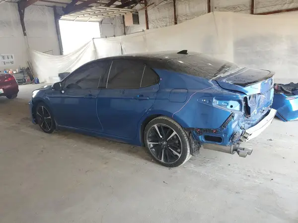 4T1K61AK3LU335453 2020 TOYOTA CAMRY - Image 2