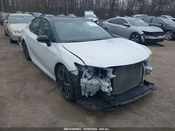 4T1K61AK3LU357291 2020 TOYOTA CAMRY - Image 1