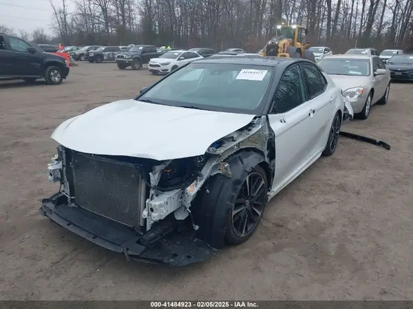 4T1K61AK3LU357291 2020 TOYOTA CAMRY - Image 2