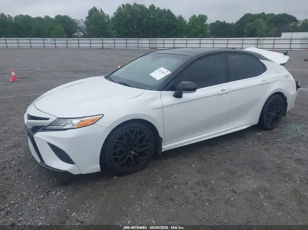 4T1K61AK3LU357582 2020 TOYOTA CAMRY - Image 2