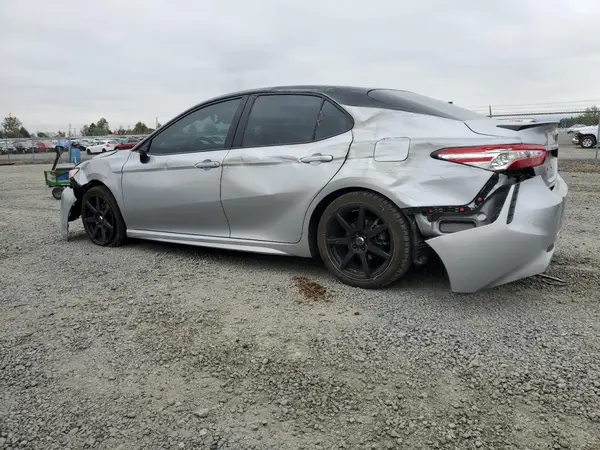 4T1K61AK3LU357677 2020 TOYOTA CAMRY - Image 2