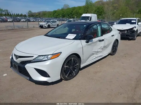 4T1K61AK3LU363429 2020 TOYOTA CAMRY - Image 2