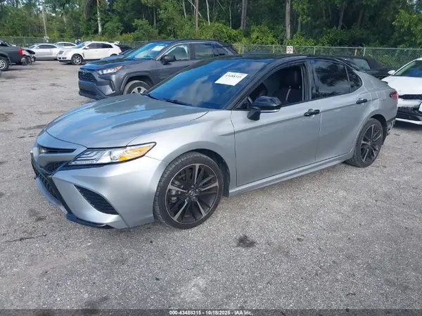 4T1K61AK3LU368422 2020 TOYOTA CAMRY - Image 2