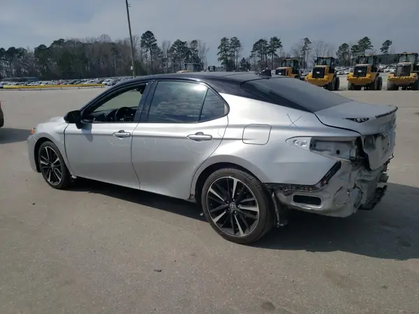 4T1K61AK3LU378710 2020 TOYOTA CAMRY - Image 2