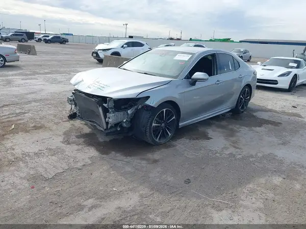 4T1K61AK3LU392719 2020 TOYOTA CAMRY - Image 2