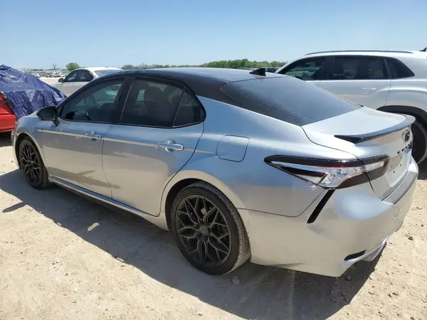4T1K61AK3LU399637 2020 TOYOTA CAMRY - Image 2