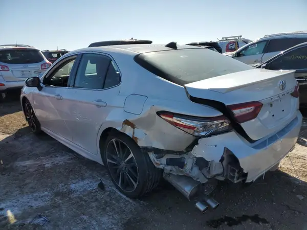 4T1K61AK3LU505696 2020 TOYOTA CAMRY - Image 2