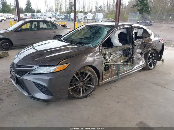 4T1K61AK3LU860755 2020 TOYOTA CAMRY - Image 2