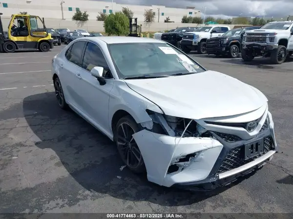 4T1K61AK3LU886417 2020 TOYOTA CAMRY - Image 1