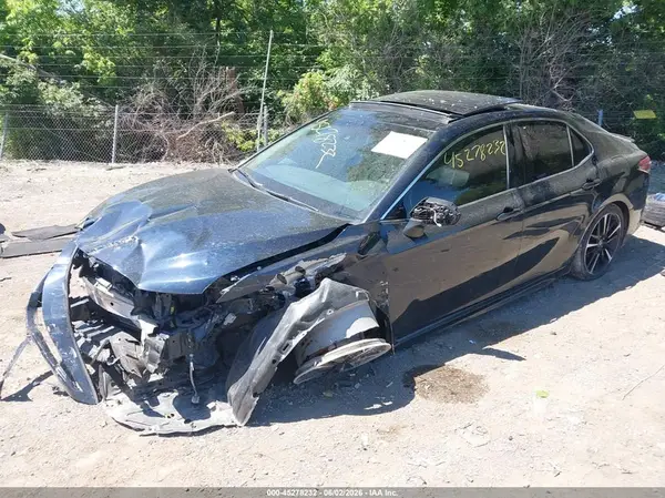 4T1K61AK3LU936958 2020 TOYOTA CAMRY - Image 2