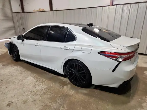 4T1K61AK3LU982774 2020 TOYOTA CAMRY - Image 2