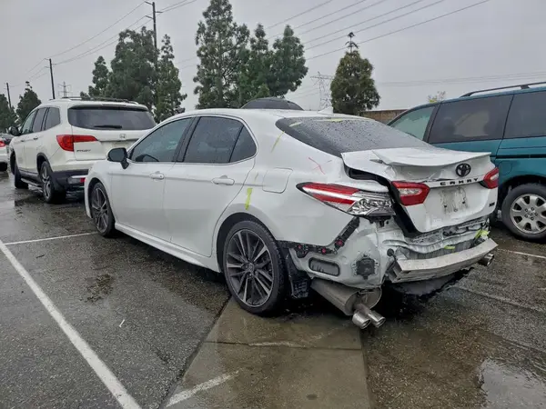 4T1K61AK3LU987473 2020 TOYOTA CAMRY - Image 2