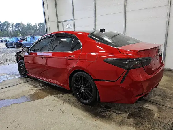 4T1K61AK3MU407284 2021 TOYOTA CAMRY - Image 2
