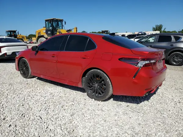 4T1K61AK3MU416552 2021 TOYOTA CAMRY - Image 2