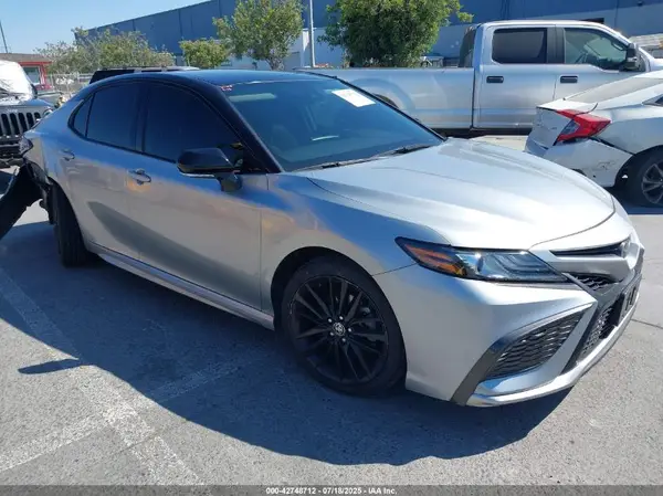 えがおさん様　20 4T1K61AK3MU427020 VIN - 2021 TOYOTA CAMRY XSE SILVER 2.5L I-4 DI