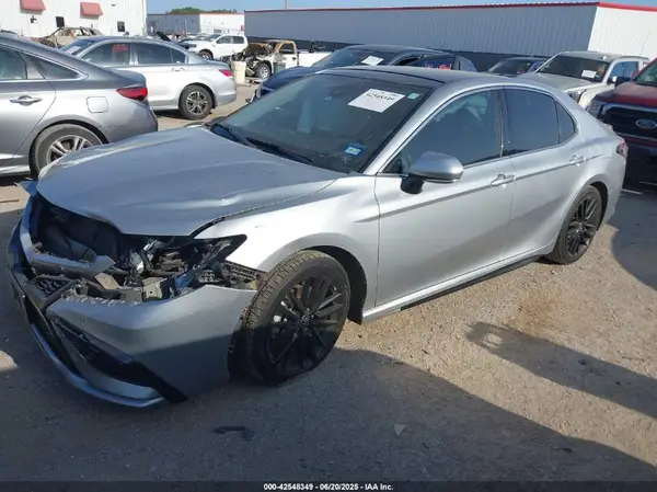 4T1K61AK3MU466125 2021 TOYOTA CAMRY - Image 2