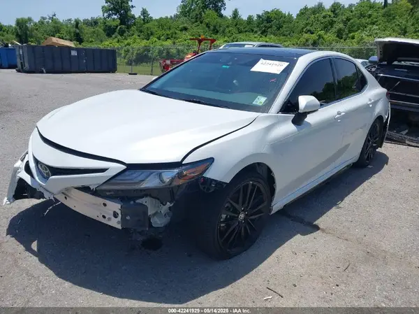 4T1K61AK3MU473351 2021 TOYOTA CAMRY - Image 2